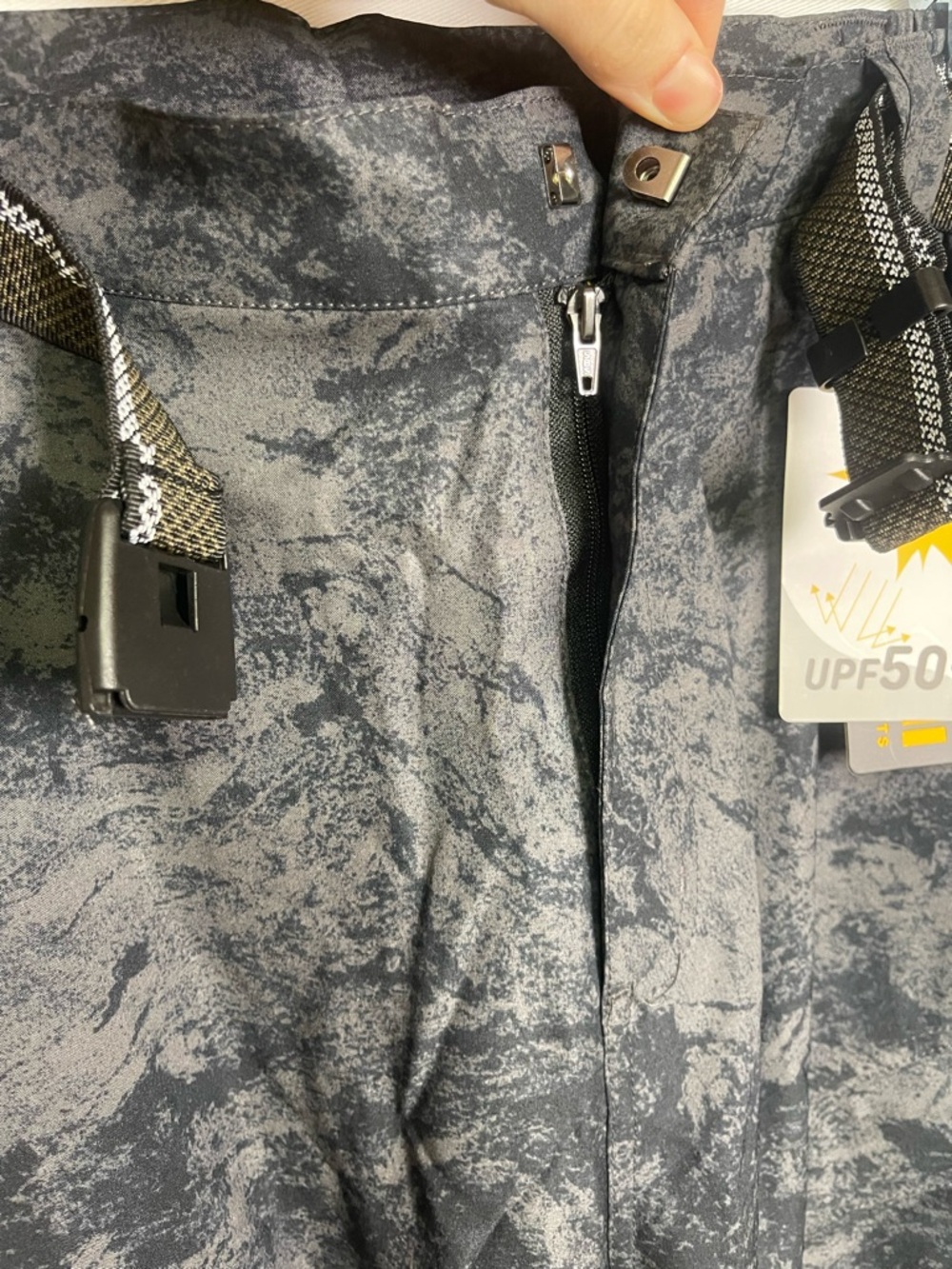 SIKAINI Outdoor Camouflage Utility Pants in Gray and Black - Picture 6 of 15